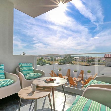 Luxury Apartments Hills Вир Екстериор снимка