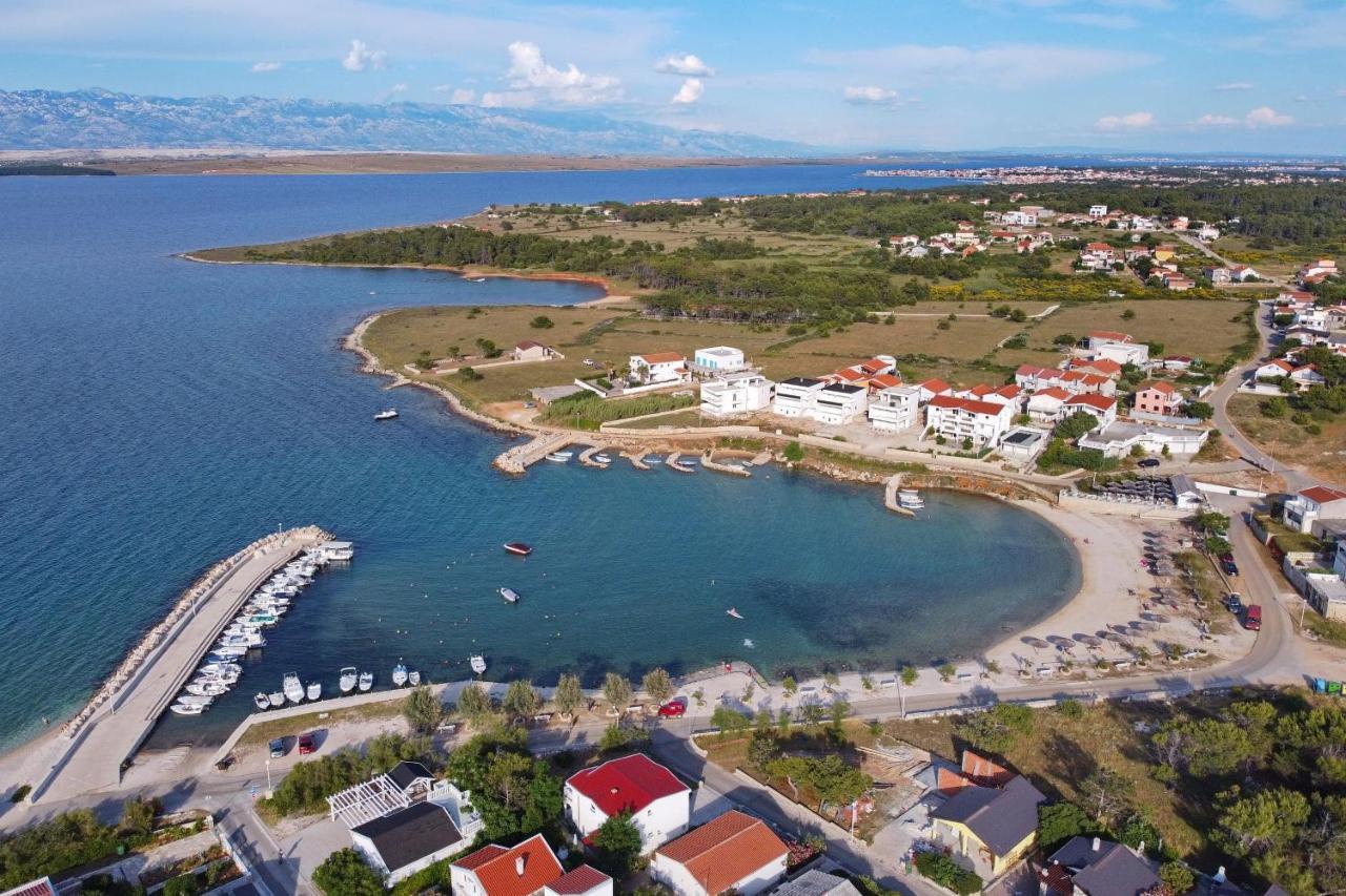 Luxury Apartments Hills Вир Екстериор снимка